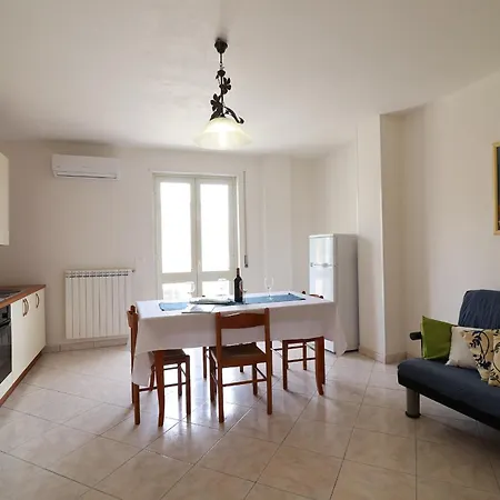 Marta * أوترانتو